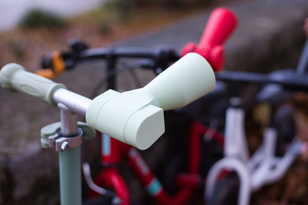 Limbee assistive device in action 2